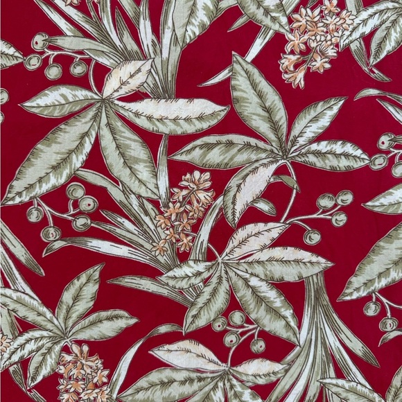 Red Hawaiian Shirt. - Picture 4 of 4